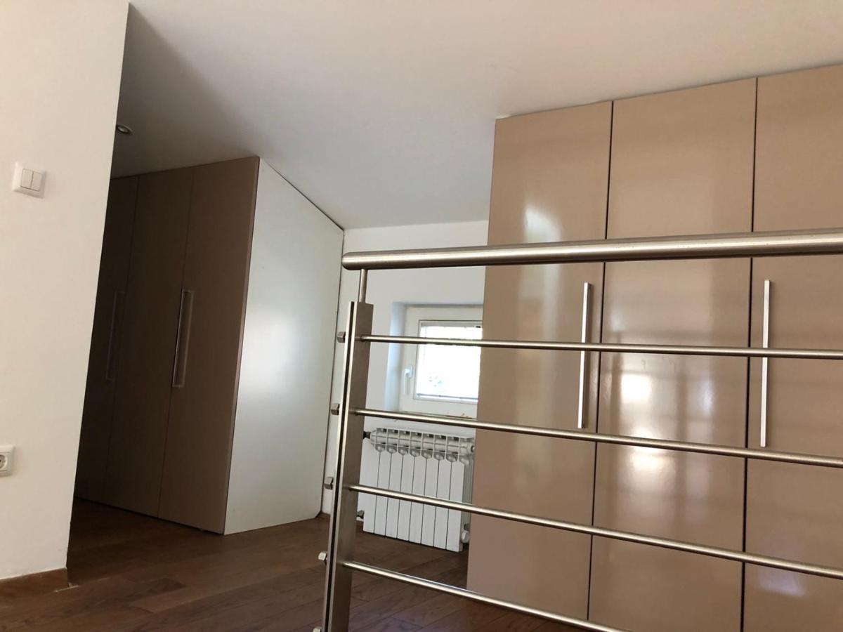 Vila Danin With Free Garage,Stari Grad SJJ Eksteriør bilde